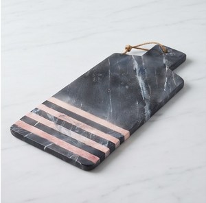Tabla de cortar de mármol con asa, diseño de rayas rosas, rectangular, con cuerda - Product Image 1