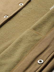 Chaqueta Bomber Universitaria Personalizada sin Pedido Mínimo, Bordada, Estilo Letterman, Ropa Urbana, Ecológica, Resistente al Viento, Transpirable, Unisex - Product Image 4