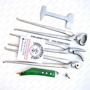 Kit de herramientas de herrador de alta calidad al por mayor, pinza de martillo, extractor de zapatos, cuchillo de pezuña, mango de madera, instrumentos de acero inoxidable duraderos - Product Image 6
