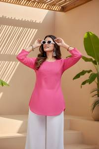 Tunique courte élégante rose en coton pour femme, style Kurti, avec broderie Aari, en coton Chanderi, longueur classique, col rond, manches trois quarts, prête à porter - Product Image 3