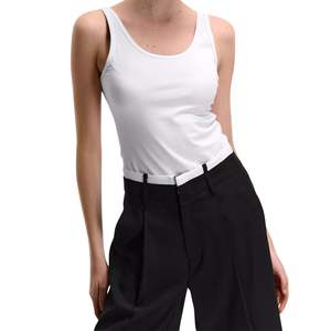 Débardeur Femme Personnalisé de Qualité Supérieure – Style Musculaire Tendance, Design Décontracté avec Options de Couleurs Personnalisables - Product Image 2