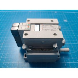 Vanne solénoïde SMC, ensemble de collecteur VQ1201N-51, utilisée telle qu'elle est, pièces d'équipement semi-conducteur Legacy - Product Image 2