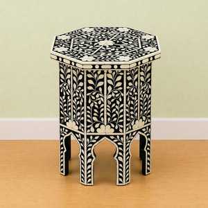 Table d'appoint ronde moderne en os incrusté, motif floral, faite à la main et écologique, idéale pour les occasions de baptême - Product Image 4
