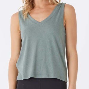 Camiseta sin mangas de punto liso para mujer, cuello en V, holgada, transpirable, de secado rápido, ecológica, informal, OEM, personalizable - Product Image 1