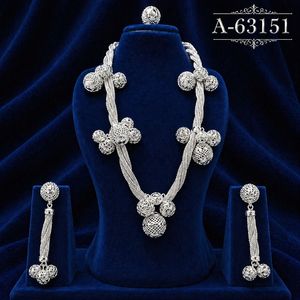 Conjunto de Joyería Étnica Chapada en Oro, Collar y Aretes con Diseño de Borlas, para Mujer, de Aleación, Modelo A-63148 - Product Image 2