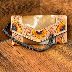 Nouveau portefeuille de sculpture usiné à la main de concepteur embrayage élégant en cuir véritable cheveux sur portefeuille en peau de vache portefeuilles de bracelet en cuir occidental - Product Image 3