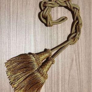 Insignias Hamza OEM Personalizadas de Alta Calidad con Borlas de Oro, Venta al por Mayor de Accesorios Metálicos para Ropa Unisex, Hechos a Mano, Ecológicos, para Adultos, de Fábrica - Product Image 5