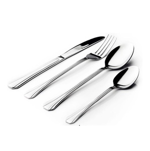 Juego de cubiertos de acero inoxidable de alta resistencia con acabado pulido, adecuado para cocinas familiares y catering profesional. - Product Image 4