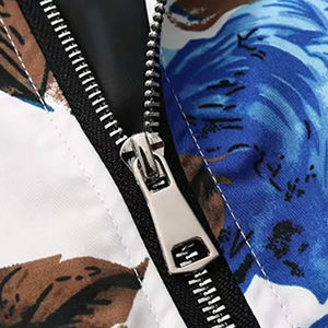 Veste Safari Homme Imperméable Personnalisable en Toile 100% Coton Lavé Coupe Ample avec Fermeture Éclair et Col Rabattable pour l'Automne - Product Image 3