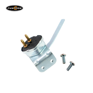 Unité de commutation étanche Commutateur de lampe d'arrêt de chariot élévateur Robuste - Product Image 1