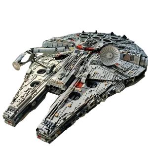 ชุดตัวต่อยานอวกาศมิลเลนเนียม 8445 ชิ้น ของเล่นประกอบยานรบฟอลคอน ชุดตัวต่อระดับความยากสูง สำหรับเป็นของขวัญ - Product Image 1