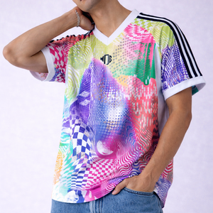 Maillot de football américain de sublimation haut de gamme pour hommes, personnalisé, col en V, manches courtes, respirant, t-shirt de sport, streetwear respirant - Product Image 3