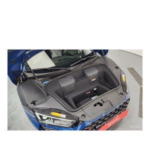 Audi R8 5.2 V10 Performance Coupé Modèle février 2021 avec 1 500 km, conduite à gauche, boîte automatique, sièges en cuir, caméra arrière - Product Image 6