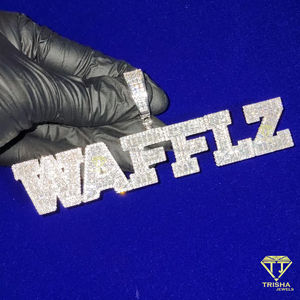 สร้อยคอจี้รูปตัวอักษรบาแกตต์ประดับเพชรที่ปลูกในแล็บตามสั่งจี้ชื่อเริ่มต้นเครื่องประดับฮิปฮอปสำหรับผู้ชายและผู้หญิง - Product Image 3