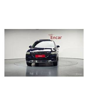 เจเนซิส จีวี70 ปี 2024 เครื่องยนต์เบนซิน 2.5T ขับเคลื่อนสี่ล้อ เกียร์อัตโนมัติ เบาะหนัง กล้องมองหลัง ระยะทาง 36,939 กม. พวงมาลัยซ้าย - Product Image 2