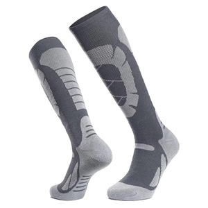 Chaussettes d'équitation pour jeunes en tissu respirant avec matière douce au toucher, séchage rapide et propriétés antibactériennes, service OEM - Product Image 5