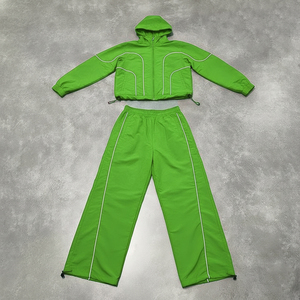 Chaqueta cortavientos de hombre de alta calidad con colores en contraste, estilo patchwork transpirable, impermeable y con cremallera completa. - Product Image 1