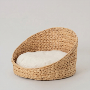 Comodidad Rústica para Mascotas |   Casa y Cesta para Mascotas Tejidas a Mano con Jacinto de Agua |   Diseño Personalizado y Venta al por Mayor - Product Image 1