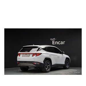 Hyundai Tucson Diésel 2.0 4WD 2022 con Caja de Cambios Automática, Asientos de Cuero, Cámara Trasera, Estándar de Emisiones Euro V, 43,845 km - Product Image 2