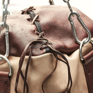 Sac de frappe en PU robuste pour l'entraînement au kickboxing et au MMA - Product Image 4