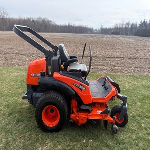 Tondeuse à gazon Kubota Z242 à braquage zéro, moteur 4 temps 51,7 cm³, qualité industrielle, cylindrée 58 cm³, lame en aluminium - Product Image 4