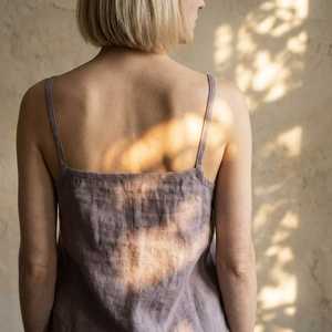 Camiseta sin mangas informal de cuello redondo con estampado tie-dye para mujer, estilo minimalista, transpirable, para verano - Product Image 6
