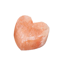 Découvrez le pouvoir curatif du sel de bain en forme de cœur de l'Himalaya, pierre de massage en sel rose clair pour une relaxation corporelle complète