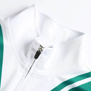 Conjuntos deportivos sublimados para hombre, cómodos, con cremallera, en grandes cantidades, ropa ligera para correr, hechos en Pakistán. - Product Image 3