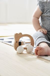 Juguetes de Madera para la Dentición del Bebé Hechos con Materiales Aptos para Bebés para la Exploración Oral Supervisada y el Desarrollo Sensorial Infantil - Product Image 4