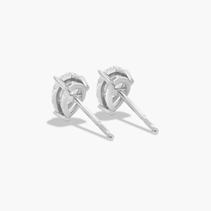 Boucles d'oreilles clous en argent 925 et moissanite, design intemporel, éclat premium, élégance quotidienne, bijoux raffinés pour mariages et soirées - Product Image 6
