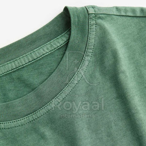 เสื้อยืดโอเวอร์ไซส์ผู้ชายทรงหลวมแฟชั่น ใส่สบายสำหรับฤดูร้อน ผ้าฝ้าย 100% สกรีนโลโก้ตามสั่ง - Product Image 6