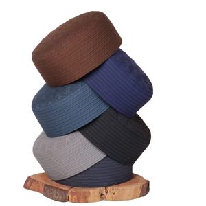 Gorros Kufi Musulmanes de Primera Calidad para Hombre, Kufi Islámico para Uso Diario, Gorro de Oración Musulmán Clásico para Hombre - Product Image 1