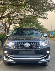 Toyota Land Cruiser Prado SUV Híbrido 2020 - Product Image 5