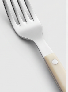 Minimalist Flatware Set Stainless Steel <b>Mirror</b> Finish <b>Plastic</b> Handle Dishwasher Safe For Wedding Use And Tableware Use - Product Image 2