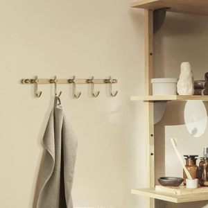 Perchero de pared de latón cepillado de lujo con 5 ganchos, organizador de metal resistente para toallas, batas, sombreros y bolsos, ideal para entrada, baño y dormitorio. - Product Image 2
