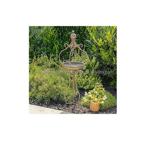 Bain d'oiseaux en métal durable pour jardin, base robuste, revêtement résistant aux intempéries, parfait pour les oiseaux et la beauté du jardin. - Product Image 4