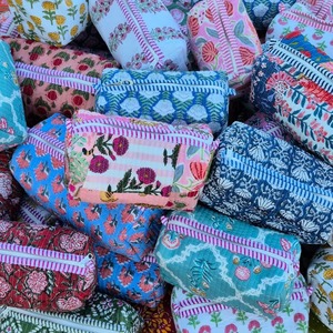 Cosmetic Bag Small Size Textile Zipper Closure Portable <b>Makeup</b> <b>Case</b> Toiletry Bag - Product Image 6
