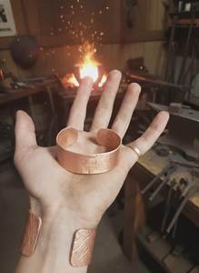 Antique <b>Copper</b> Plated Cuff Bracelet Vintage Hand Carved Design Unisex Fashion Jewelry Solid <b>Copper</b> Alloy Bracelet - Product Image 2