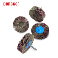 Nouveau style OEM Échantillon gratuit Disque abrasif monté en oxyde d'aluminium de haute qualité, roue à lamelles, axe 25mm 60 # -320 #   Grit