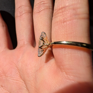 Anillo de Compromiso y Boda para Mujer, Elegante, con Diamante Cultivado en Laboratorio de Corte Marquesa de 2 Quilates, Engaste de Puntas, Oro de 14K con Baño de Rodio - Product Image 4