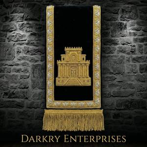 Banda de satén de seda blanca con bordado a mano de hilo de lingotes de oro personalizado, insignia masónica, emblema de corona de águila bicéfala plateada - Product Image 2