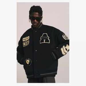 แจ็คเก็ตบอมเบอร์ปักโลโก้แบบกำหนดเองสำหรับผู้ชาย แขนหนัง สไตล์เรโทร แจ็คเก็ตเบสบอลแบบ Letterman Varsity - Product Image 1