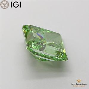 Diamante Cultivado en Laboratorio CVD de 2.00 Quilates, Corte Princesa, Color Verde Intenso, Claridad VS1, con Certificado IGI, Perfecto para Colgante Personalizado - Product Image 3