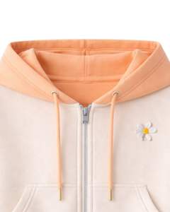 Ensemble décontracté deux pièces pour femme, couleur pêche, avec sweat à capuche court zippé et short cargo imprimé marguerites, en polyester et coton, vente en gros - Product Image 6