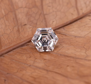 Diamant de laboratoire moderne taille hexagonale, couleur D, certifié IGI, pour bagues, pendentifs et boucles d'oreilles - Product Image 3