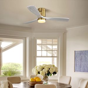 Ventilatore da Soffitto LED Decorativo da 52 Pollici con Luce LED Dimmerabile, Telecomando a 6 Velocità, 3 Pale in Legno Massello, Motore DC Reversibile per Soggiorno - Product Image 2