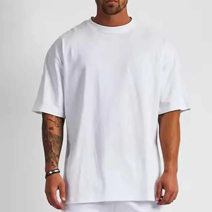 T-shirt pour homme en coton premium bleu marine, col rond, bord côtelé rayé, vêtements décontractés, fabrication en gros de vêtements streetwear personnalisés - Product Image 4