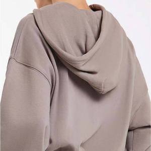 เสื้อฮู้ดดี้ผ้าฝ้ายแบบยูนิเซ็กซ์ขายส่งปี 2026 เสื้อฮู้ดดี้ผู้หญิงแบบมีซิป เสื้อฮู้ดดี้สีดำสุดเท่สไตล์สตรีทแวร์ พร้อมซิปคู่ บริการ OEM - Product Image 5