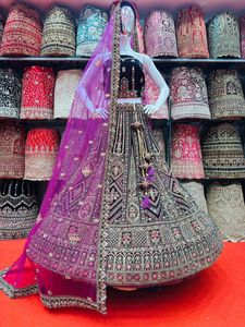 Éblouissant mariée Lehenga Choli Heavy Flair avec miroir complet et détails de pierre de Jarkan Long Blouse Jumelé Costume Mariages Robe en tissu - Product Image 2
