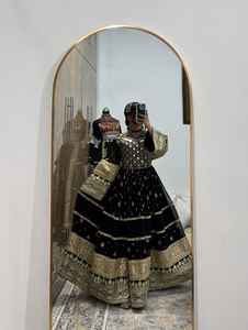 Vestidos afganos de diseño personalizado a bajo precio para mujer, 100% bordados a mano de alta calidad, vestidos afganos kuchi para bodas y fiestas formales. - Product Image 4